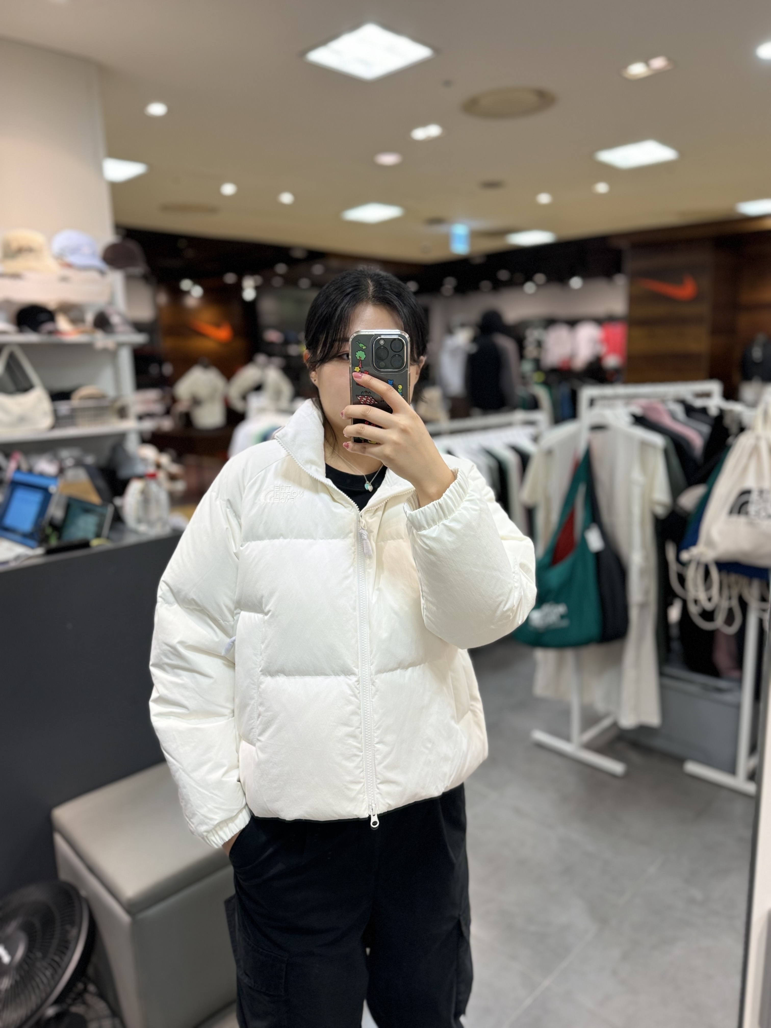 [ノースフェイス]W'S NEO PUFFY ダウンジャケット★24AW★大人気 ノースフェイス]W'S NEO PUFFY ダウンジャケット☆24AW☆大人気
